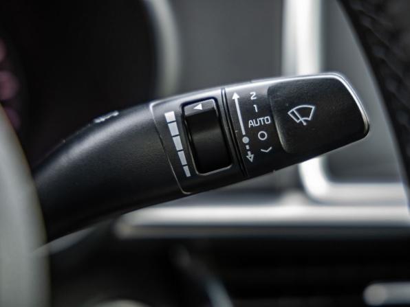Kia Optima IV Рестайлинг с пробегом 2019 года, цена 2 038 000 рублей, 159702 км, седан, Автокод Объявления