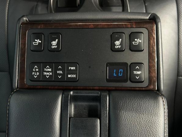 Toyota Camry VII (XV50) Рестайлинг 2 с пробегом 2017 года, цена 2 190 000 рублей, 183533 км, седан, Автокод Объявления