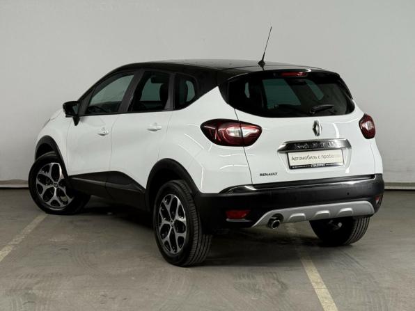 Renault Kaptur I с пробегом 2017 года, цена 1 199 000 рублей, 129887 км, внедорожник, Автокод Объявления