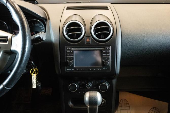 Nissan Qashqai I Рестайлинг с пробегом 2011 года, цена 1 300 000 рублей, 93386 км, внедорожник, Автокод Объявления