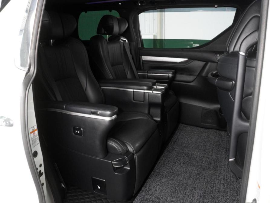 Toyota Vellfire II Рестайлинг Минеральные Воды  - изображение 10