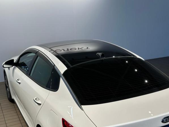 Kia Optima IV Рестайлинг с пробегом 2018 года, цена 1 950 000 рублей, 280000 км, седан, Автокод Объявления