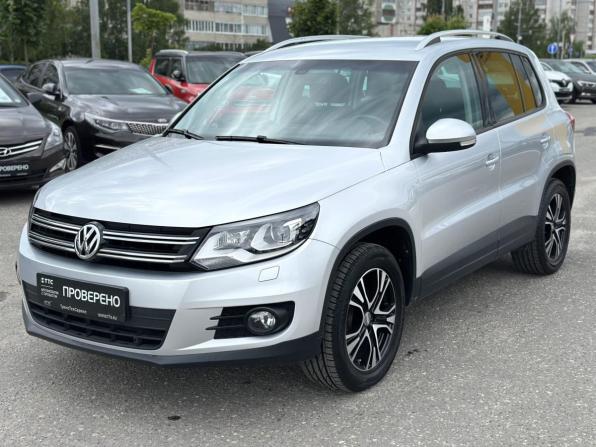 Volkswagen Tiguan I Рестайлинг с пробегом 2016 года, цена 1 880 000 рублей, 51939 км, внедорожник, Автокод Объявления