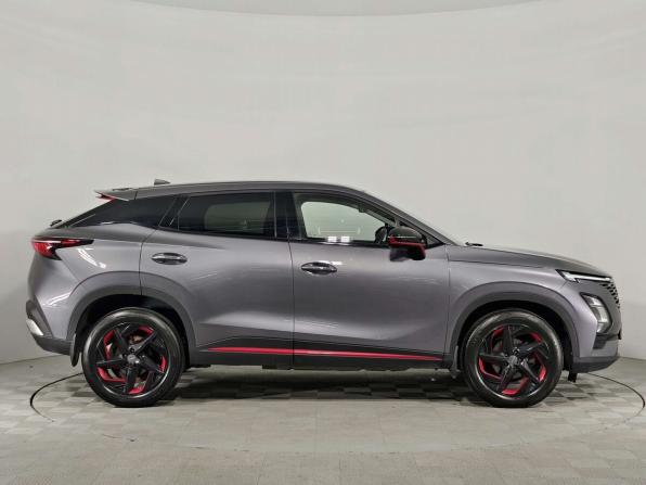 Omoda C5 I с пробегом 2022 года, цена 1 520 000 рублей, 80427 км, внедорожник, Автокод Объявления