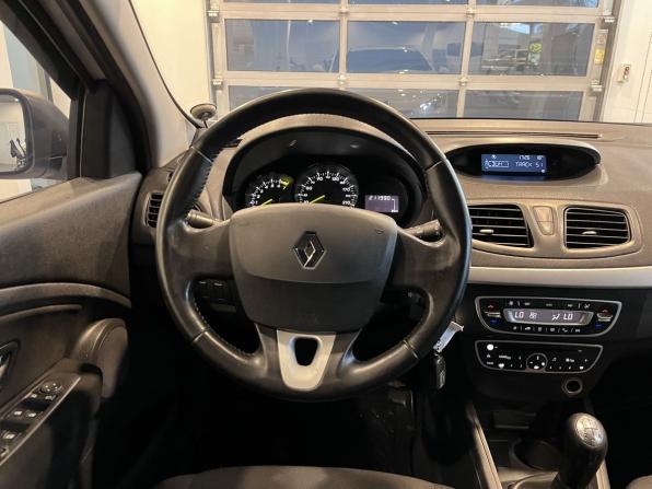 Renault Fluence I с пробегом 2012 года, цена 615 000 рублей, 211989 км, седан, Автокод Объявления
