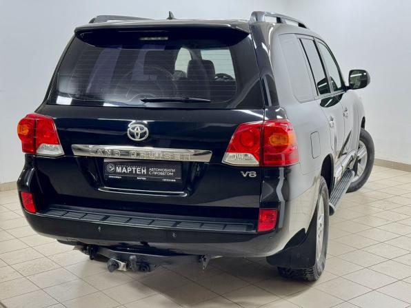 Toyota Land Cruiser 200 Series Рестайлинг 1 с пробегом 2013 года, цена 3 390 000 рублей, 218357 км, внедорожник, Автокод Объявления