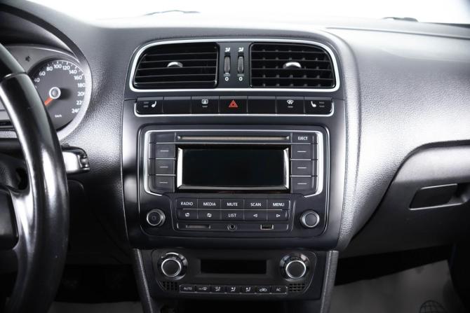 Volkswagen Polo V с пробегом 2013 года, цена 849 000 рублей, 227500 км, седан, Автокод Объявления