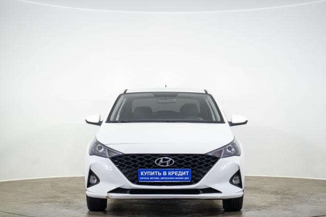 Hyundai Solaris II Рестайлинг с пробегом 2020 года, цена 1 579 000 рублей, 49000 км, седан, Автокод Объявления