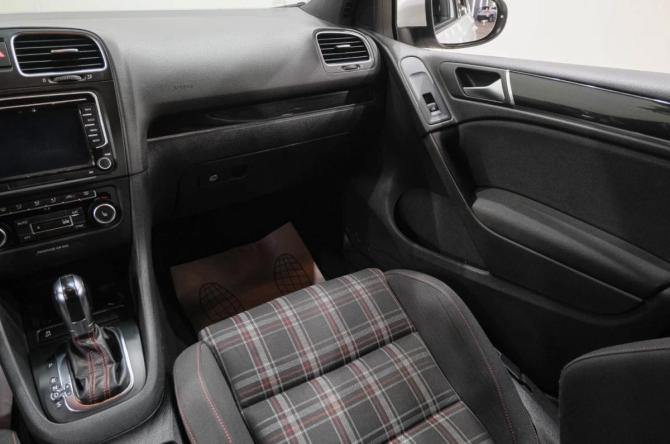 Volkswagen Golf GTI VI с пробегом 2012 года, цена 1 399 000 рублей, 195500 км, хэтчбек, Автокод Объявления