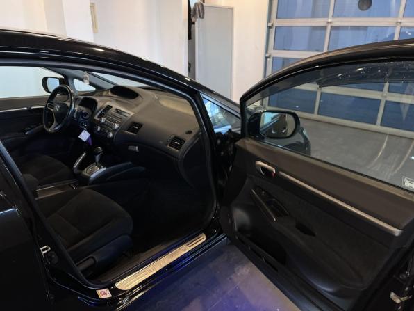 Honda Civic VIII Рестайлинг с пробегом 2010 года, цена 920 000 рублей, 174194 км, седан, Автокод Объявления