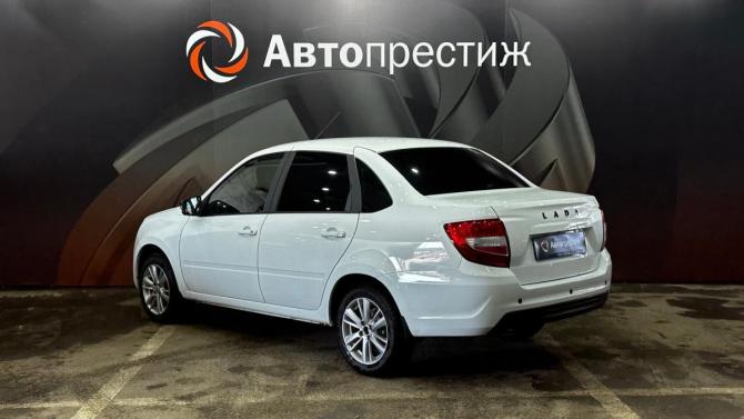 Lada (ВАЗ) Granta I Рестайлинг с пробегом 2025 года, цена 1 010 000 рублей, 9942 км, седан, Автокод Объявления