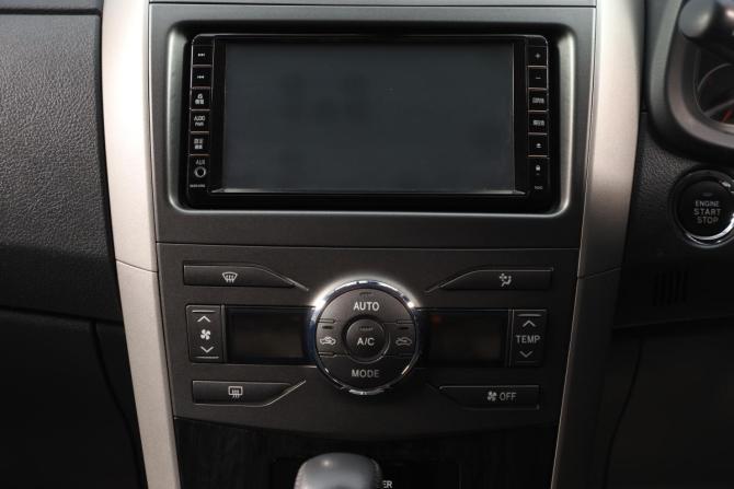 Toyota Corolla X (E140 E150) с пробегом 2010 года, цена 1 369 000 рублей, 59500 км, универсал, Автокод Объявления