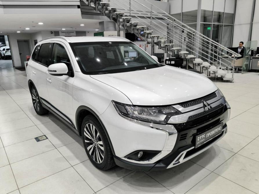 Mitsubishi Outlander III Рестайлинг 3 Казань  - изображение 3