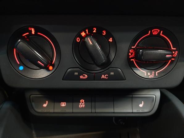Audi A1 I (8X) с пробегом 2014 года, цена 1 259 000 рублей, 60606 км, хэтчбек, Автокод Объявления