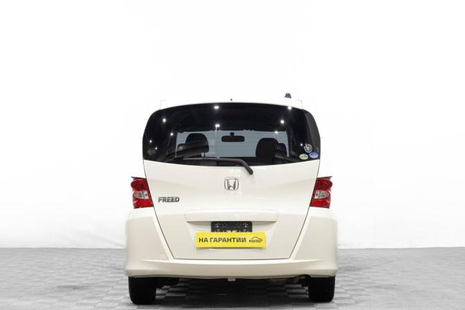 Honda Freed I с пробегом 2008 года, цена 999 000 рублей, 132000 км, компактвэн, Автокод Объявления