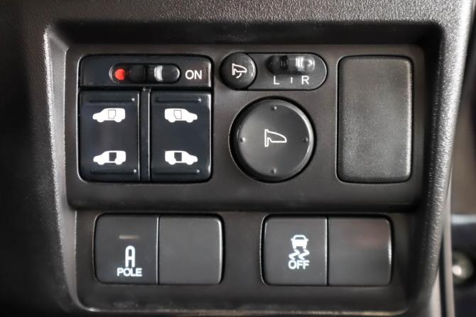 Honda Freed I Рестайлинг с пробегом 2012 года, цена 1 139 000 рублей, 86500 км, компактвэн, Автокод Объявления