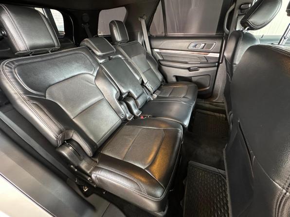 Ford Explorer V Рестайлинг с пробегом 2016 года, цена 1 895 000 рублей, 264974 км, внедорожник, Автокод Объявления