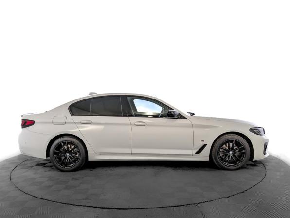 BMW 5 серии VII (G30/G31/G38) Рестайлинг с пробегом 2021 года, цена 3 980 000 рублей, 117780 км, седан, Автокод Объявления