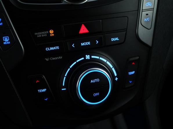 Hyundai Santa Fe III с пробегом 2012 года, цена 1 757 077 рублей, 170215 км, внедорожник, Автокод Объявления