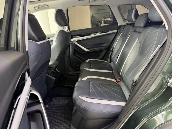 Geely Atlas II с пробегом 2024 года, цена 2 800 000 рублей, 36320 км, внедорожник, Автокод Объявления