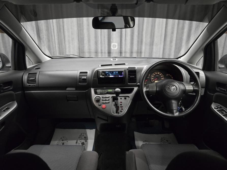 Toyota Wish I Красноярск  - изображение 12