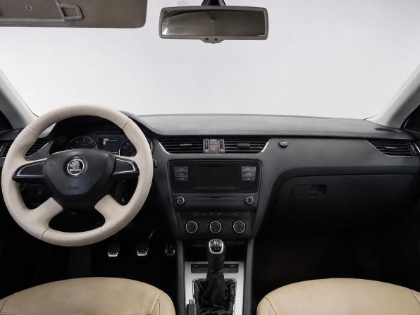 Skoda Octavia III (A7) с пробегом 2014 года, цена 760 000 рублей, 607000 км, лифтбек, Автокод Объявления