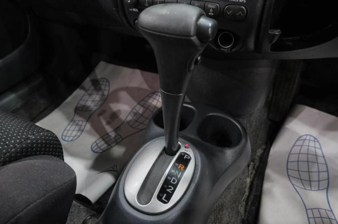 Toyota Vitz I (P10) с пробегом 2001 года, цена 399 000 рублей, 237000 км, хэтчбек, Автокод Объявления