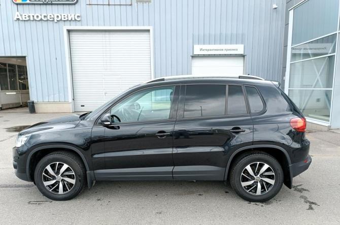 Volkswagen Tiguan I Рестайлинг с пробегом 2016 года, цена 1 450 000 рублей, 84000 км, внедорожник, Автокод Объявления