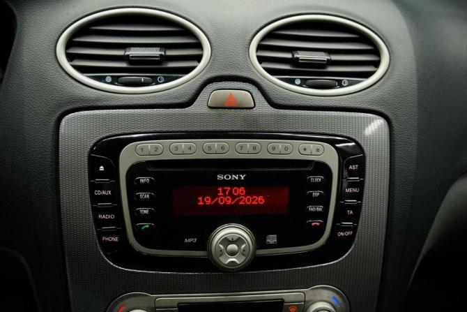 Ford Focus II Рестайлинг с пробегом 2010 года, цена 765 000 рублей, 193000 км, хэтчбек, Автокод Объявления