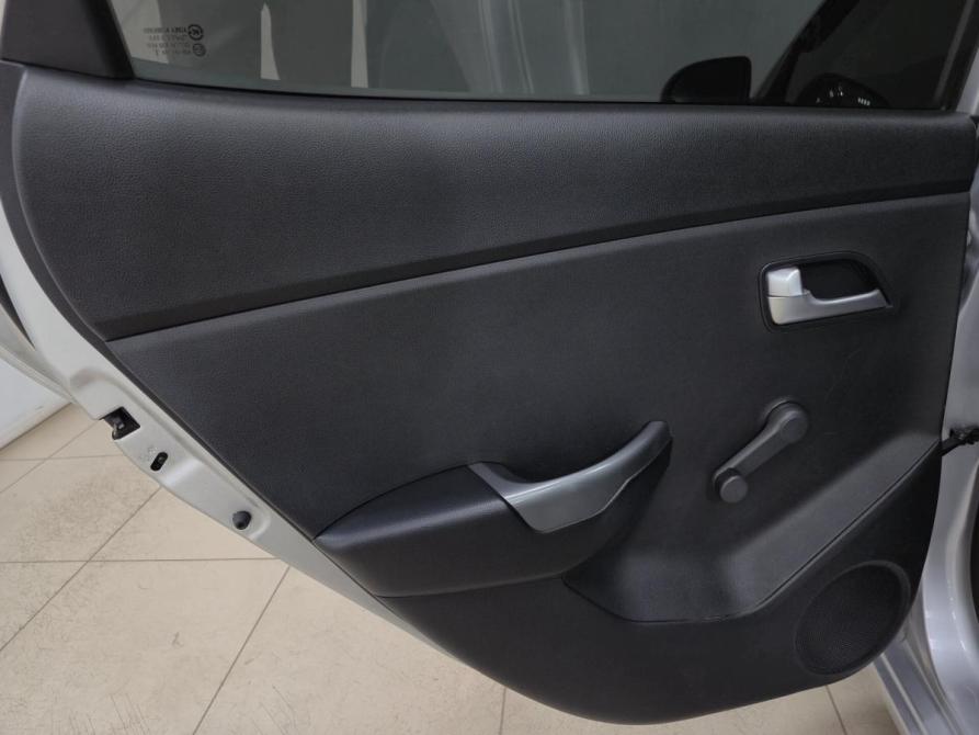 Kia Rio III Альметьевск  - изображение 14