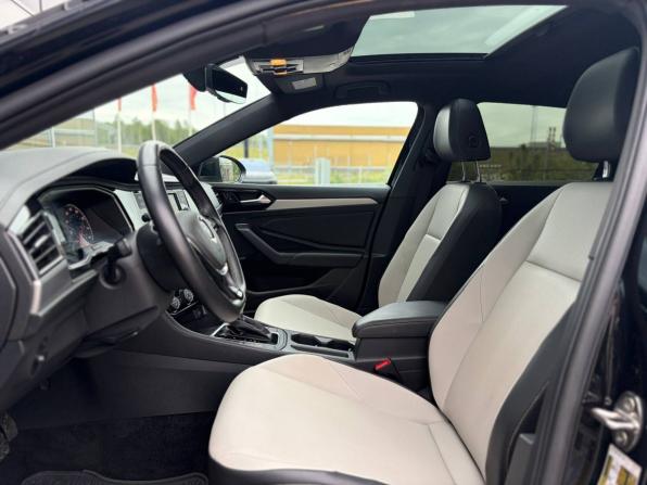 Volkswagen Jetta VII с пробегом 2018 года, цена 1 285 000 рублей, 128000 км, седан, Автокод Объявления