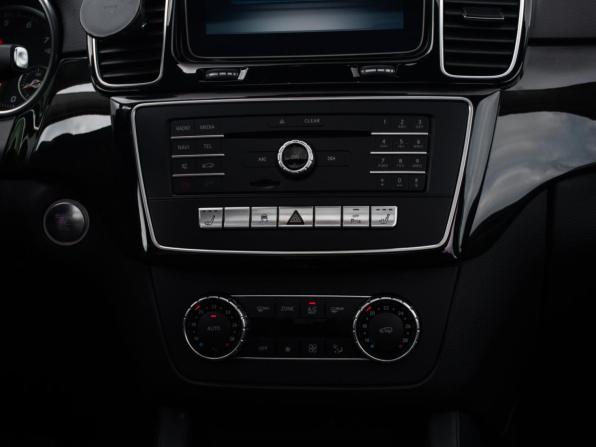 Mercedes-Benz GLE I (W166) с пробегом 2016 года, цена 3 200 000 рублей, 145069 км, внедорожник, Автокод Объявления