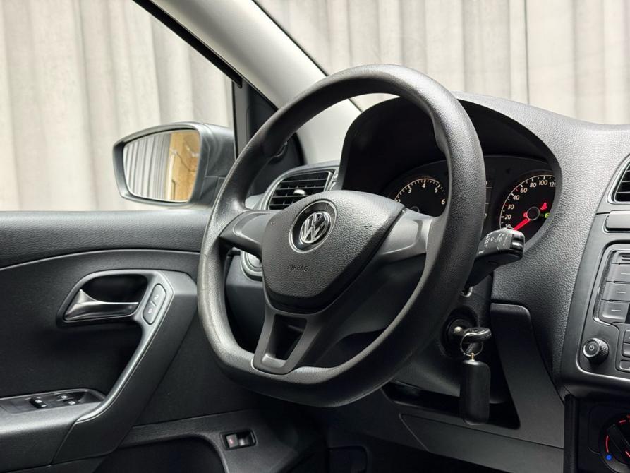 Volkswagen Polo V Рестайлинг Ижевск  - изображение 11