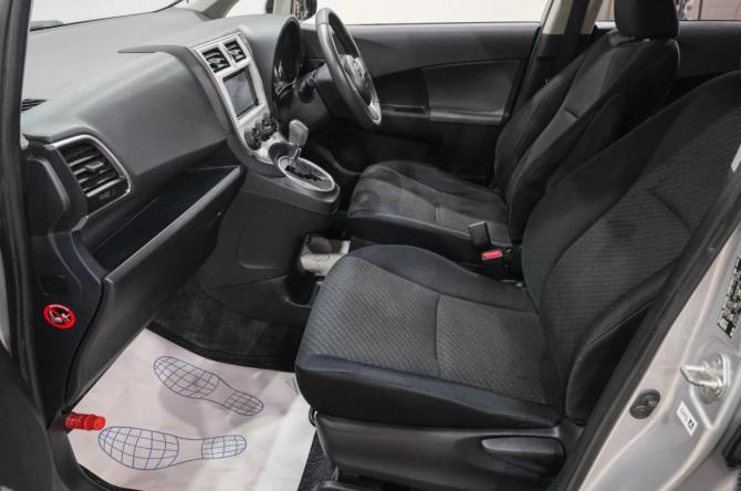 Toyota Ractis II с пробегом 2012 года, цена 849 000 рублей, 147000 км, хэтчбек, Автокод Объявления
