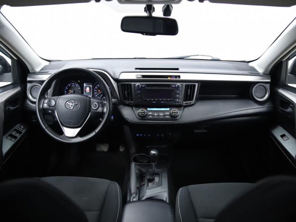 Toyota RAV4 IV (XA40) Рестайлинг с пробегом 2018 года, цена 2 550 000 рублей, 104280 км, внедорожник, Автокод Объявления