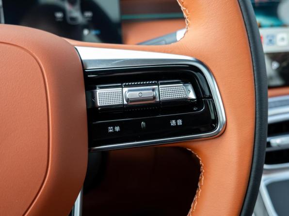 Geely Galaxy M7 с пробегом 2026 года, цена 3 700 000 рублей, 415 км, внедорожник, Автокод Объявления
