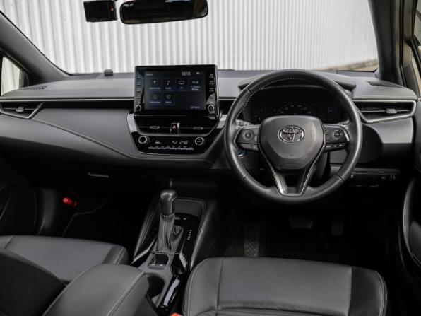 Toyota Corolla XII (E210) с пробегом 2020 года, цена 2 030 000 рублей, 56663 км, универсал, Автокод Объявления
