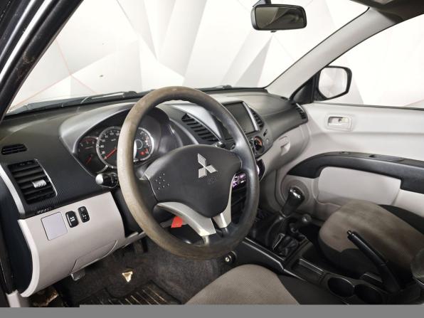 Mitsubishi L200 IV Рестайлинг с пробегом 2013 года, цена 1 345 000 рублей, 217634 км, offers.body_type.unknown, Автокод Объявления