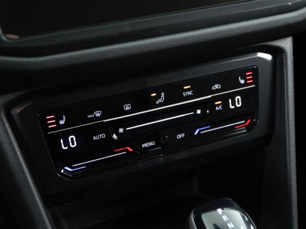 Volkswagen Tiguan II Рестайлинг с пробегом 2021 года, цена 3 188 888 рублей, 144623 км, внедорожник, Автокод Объявления