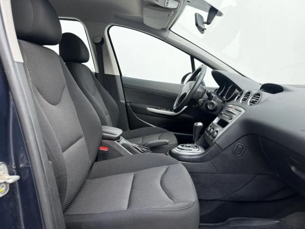 Peugeot 408 I с пробегом 2014 года, цена 649 000 рублей, 162006 км, седан, Автокод Объявления