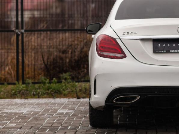 Mercedes-Benz C-Класс IV (W205) с пробегом 2015 года, цена 1 840 000 рублей, 211698 км, седан, Автокод Объявления