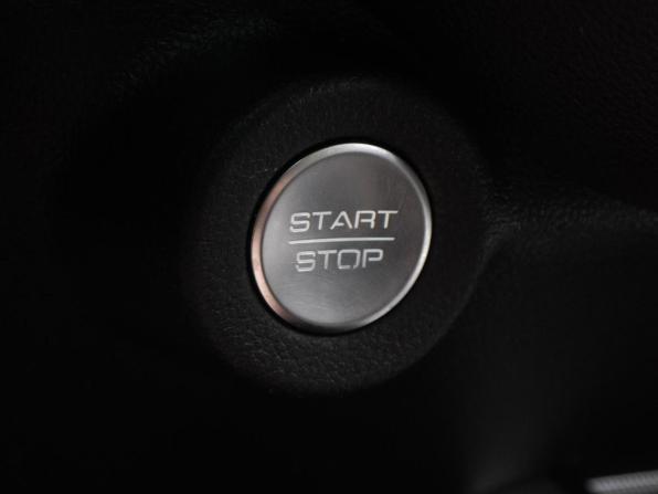 Haval Jolion I Рестайлинг с пробегом 2024 года, цена 2 199 000 рублей, 58827 км, внедорожник, Автокод Объявления