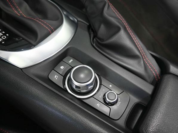 Fiat 124 Spider I с пробегом 2018 года, цена 2 729 900 рублей, 58391 км, родстер, Автокод Объявления