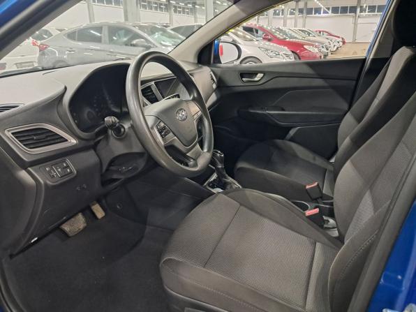 Hyundai Solaris II с пробегом 2019 года, цена 1 295 000 рублей, 105340 км, седан, Автокод Объявления