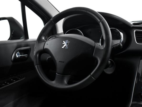 Peugeot 3008 I с пробегом 2012 года, цена 475 000 рублей, 301655 км, внедорожник, Автокод Объявления