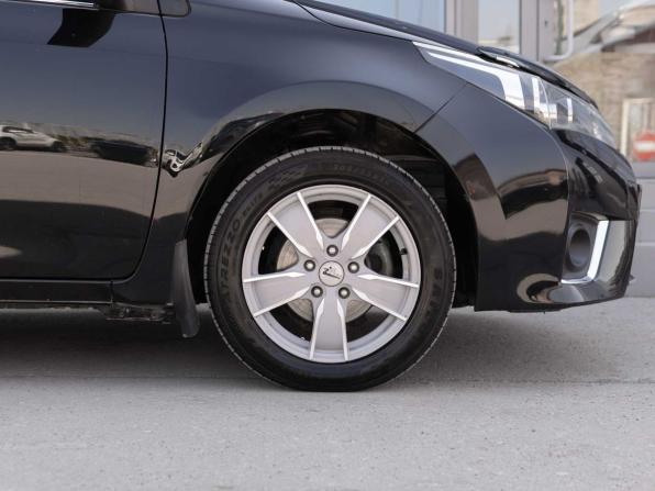 Toyota Corolla XI (E160 E170 E180) с пробегом 2013 года, цена 950 000 рублей, 187153 км, седан, Автокод Объявления