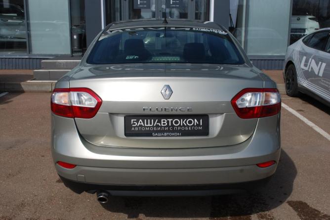 Renault Fluence I Рестайлинг с пробегом 2014 года, цена 740 000 рублей, 107616 км, седан, Автокод Объявления