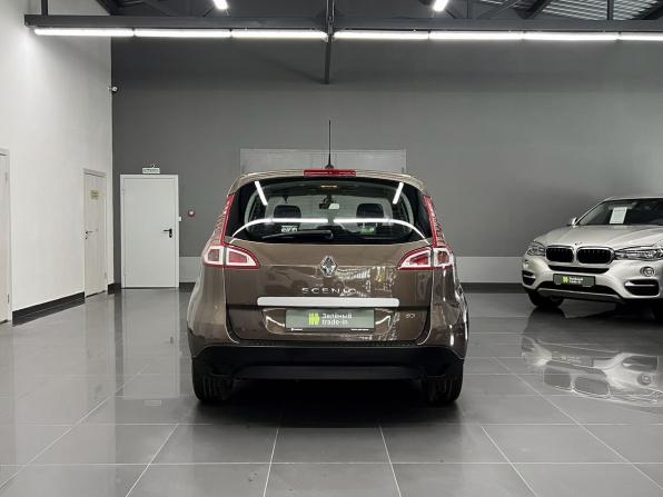 Renault Scenic III с пробегом 2010 года, цена 795 000 рублей, 206829 км, компактвэн, Автокод Объявления