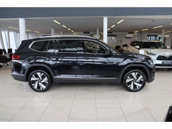 Новый Volkswagen Teramont I Рестайлинг (China Market) 2026 года, цена 5 750 000 рублей, внедорожник, Автокод Объявления