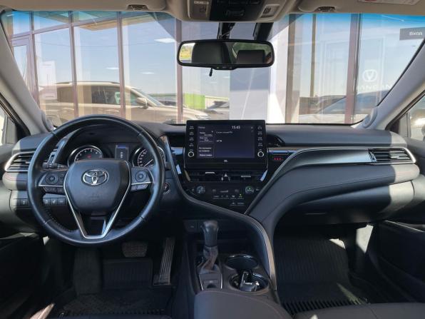 Toyota Camry VIII (XV70) Рестайлинг с пробегом 2021 года, цена 2 990 000 рублей, 61000 км, седан, Автокод Объявления
